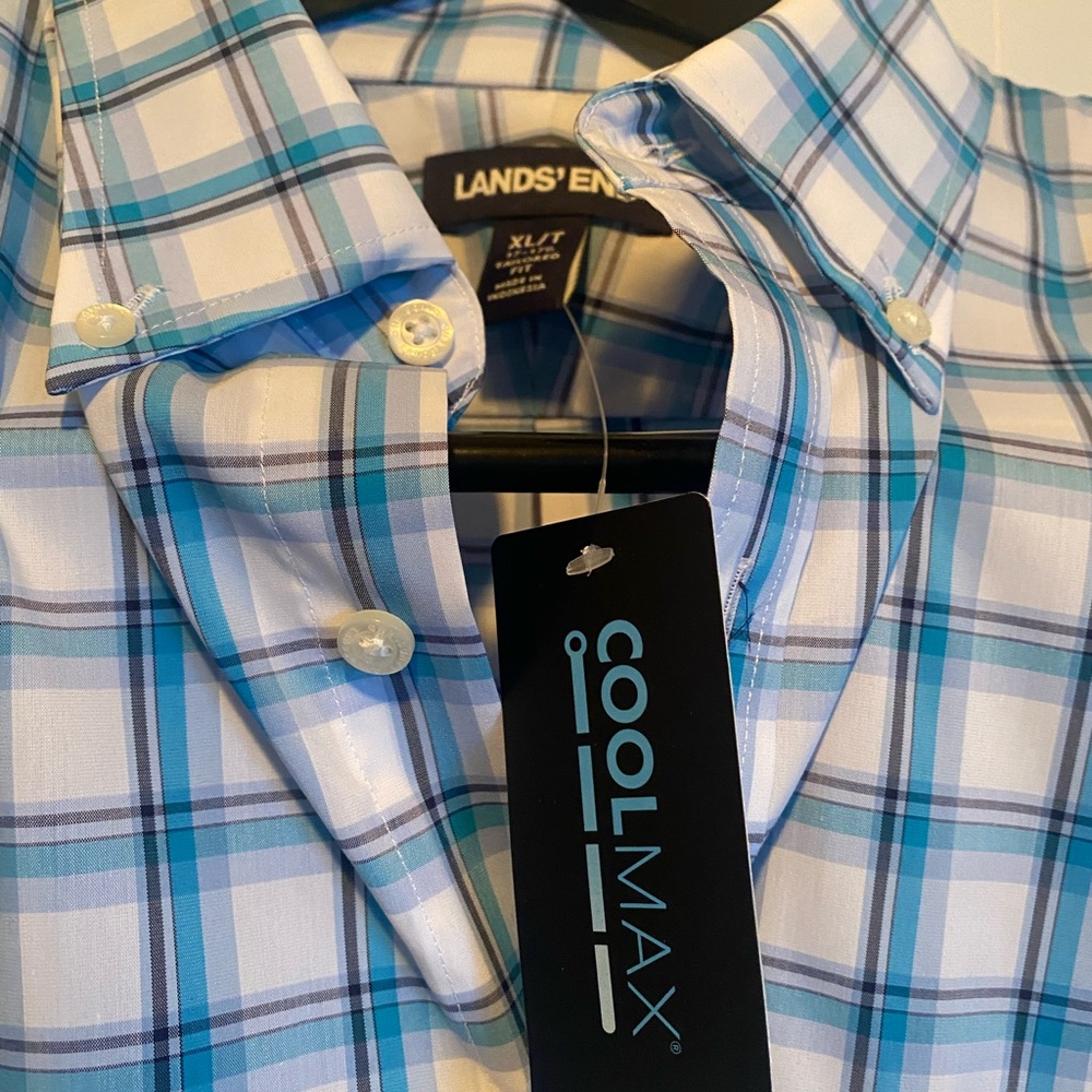 Lands' End Men’s Light Blue and White Plaid Button-Down Shirt